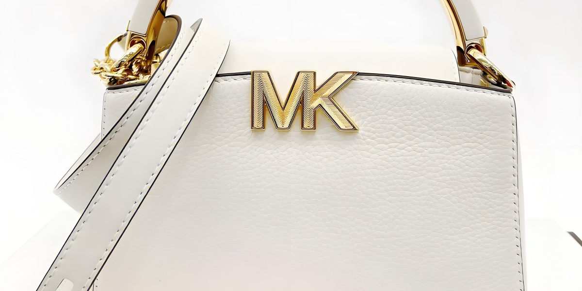 Michael Kors 斜挎包、波士頓包與雙層相機包全解析
