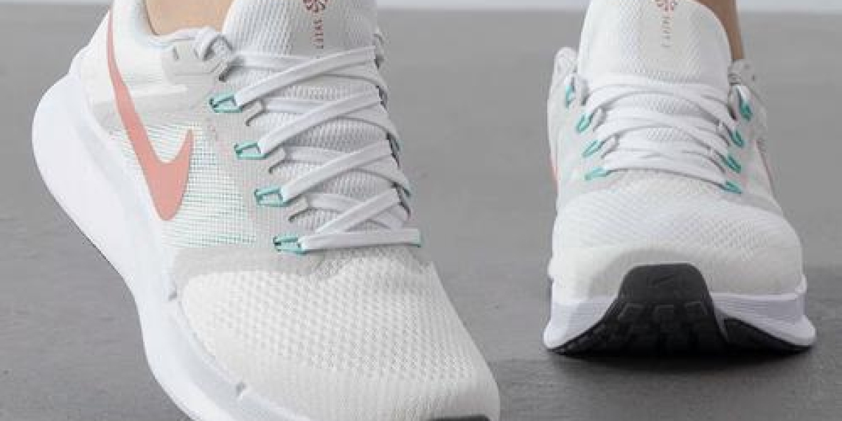 NIKE Kawa รองเท้าแตะเด็กผู้ชาย: ความสะดวกสบายและสไตล์ที่สมบูรณ์แบบ