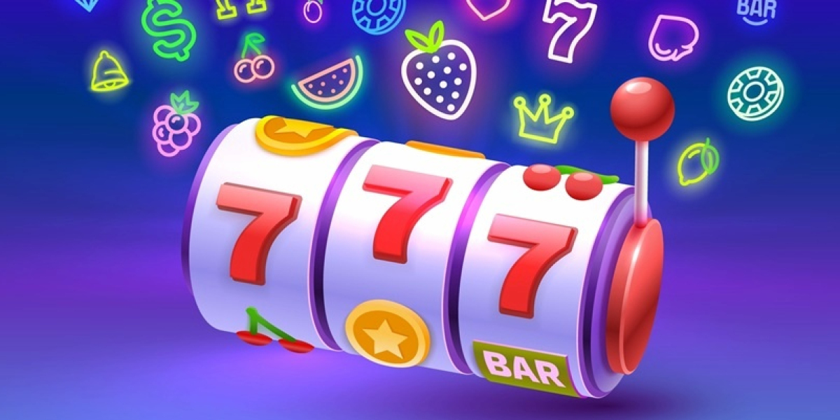 Casinos en ligne : l’univers du jeu accessible à portée de clic