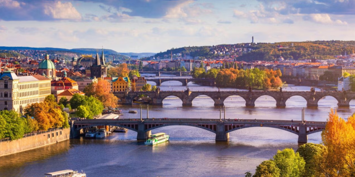 Professional's Handbook to Premium Business Trips in Prague: Accommodations, Eat, and Connect